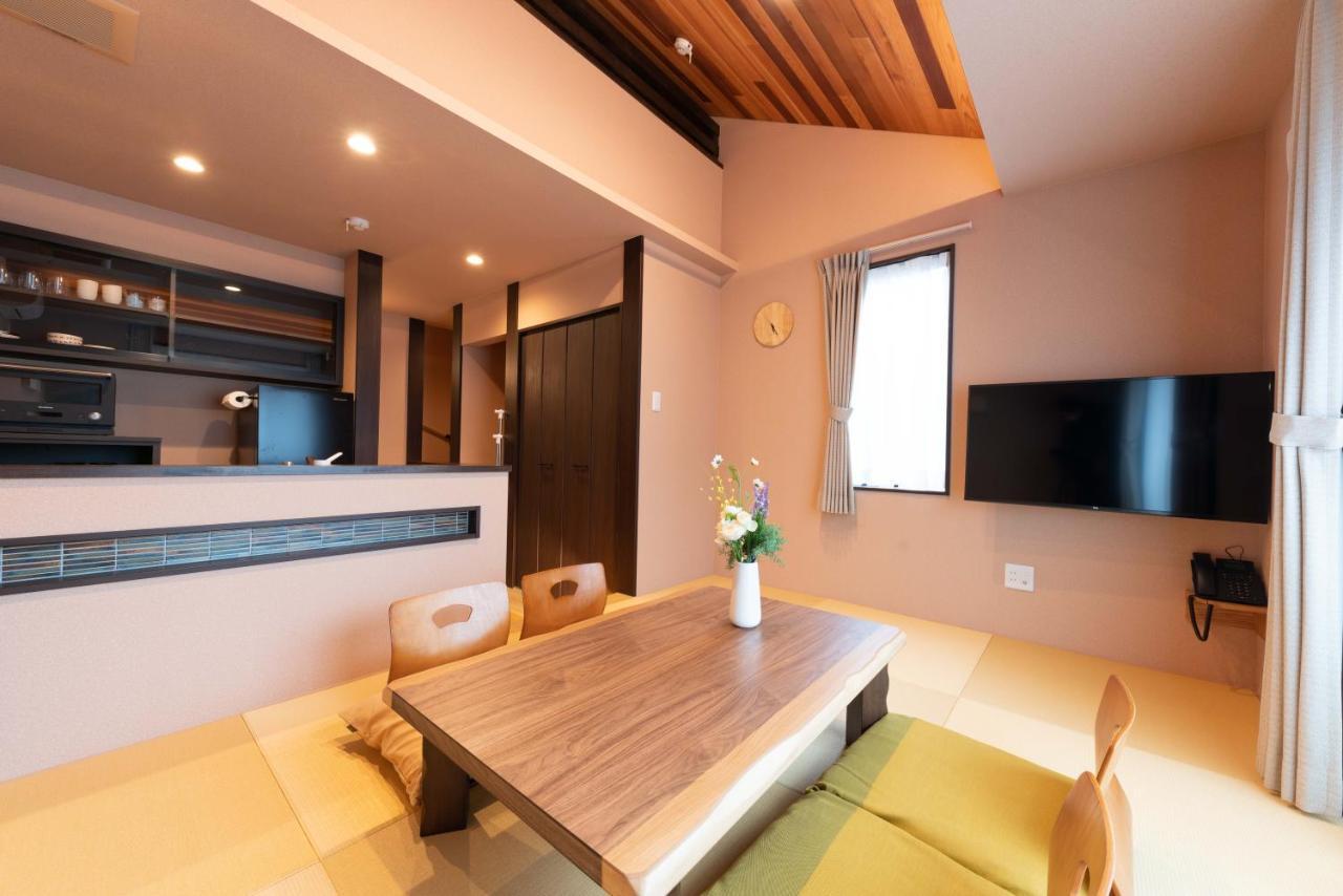 スタジオーネ 箱根強羅 West - Stagione Hakone Gora West Apartment Екстериор снимка